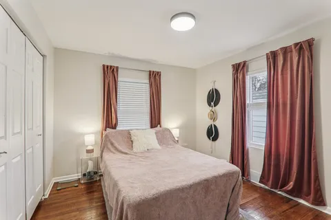 $375,000 | 502 North Smith Street, Palatine, IL 60067