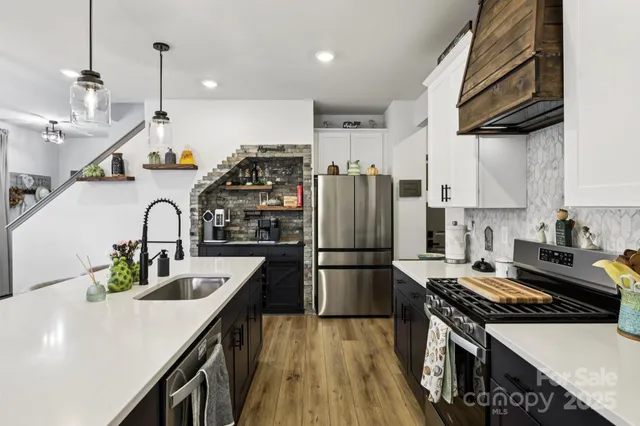 $400,000 | 208 Canoga Avenue, York, SC 29745