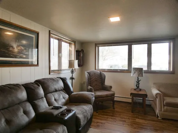 $375,000 | 1635 Birchwood Drive, Green Bay, WI 54304