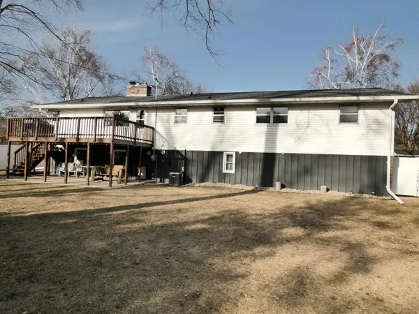 $375,000 | 1635 Birchwood Drive, Green Bay, WI 54304