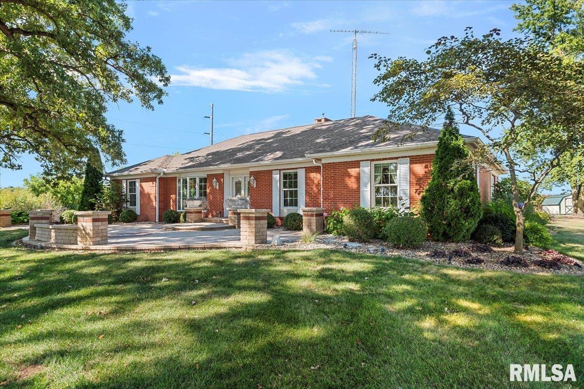 806 Phillips Ferry Road Bluffs, IL 62621 - Photo 3 of 54