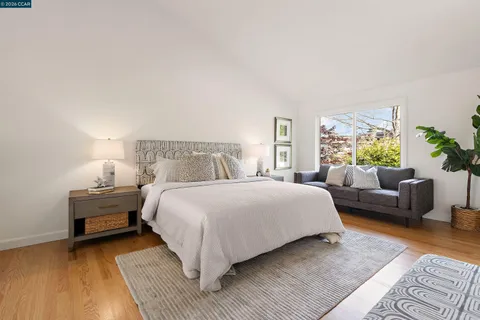 $1,065,000 | 49 Starview Drive, Oakland, CA 94618