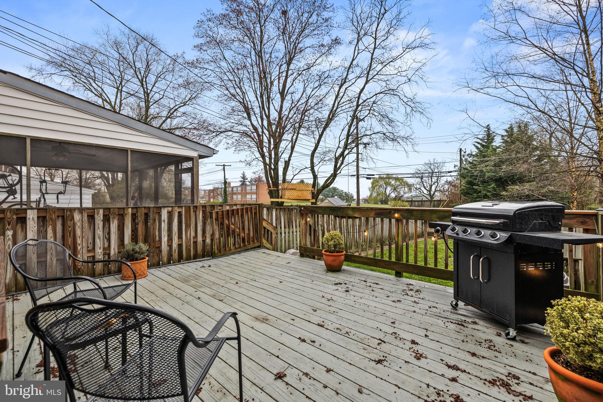 211 Overbrook Road Baltimore, MD 21212 - Photo 32 of 34