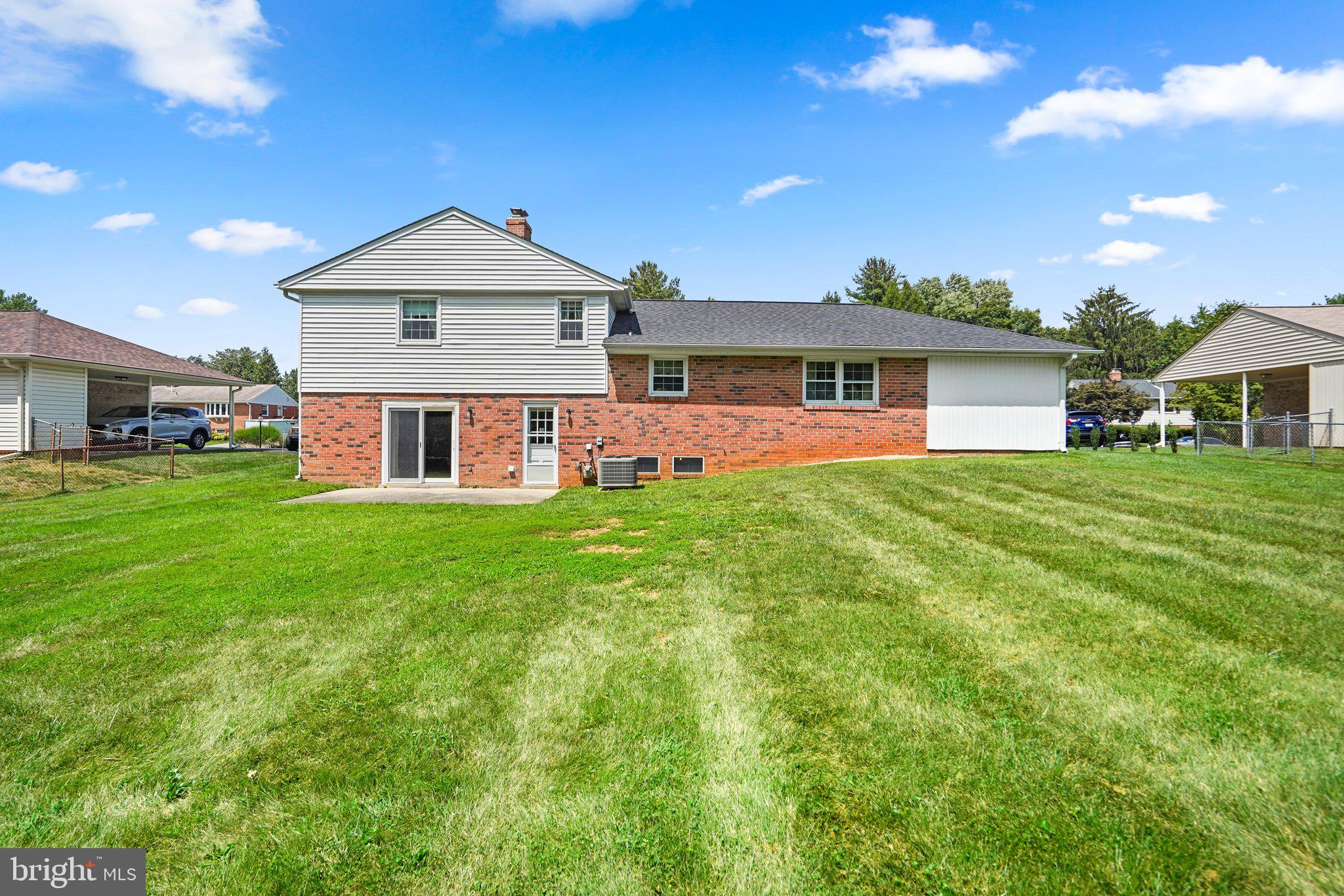 19413 Olney Mill Road Olney, MD 20832 - Photo 25 of 34