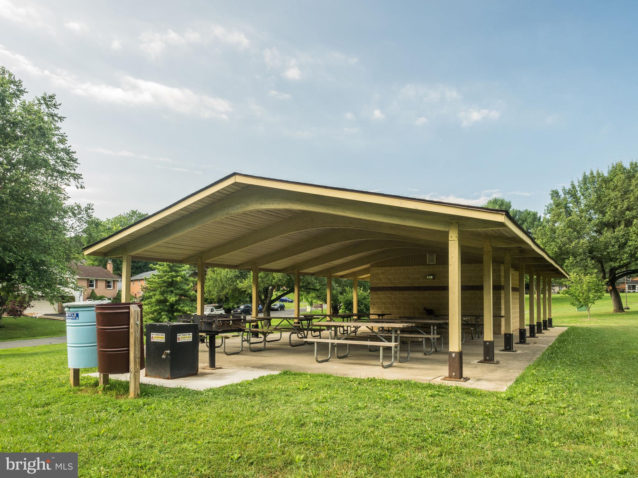 19413 Olney Mill Road Olney, MD 20832 - Photo 30 of 34