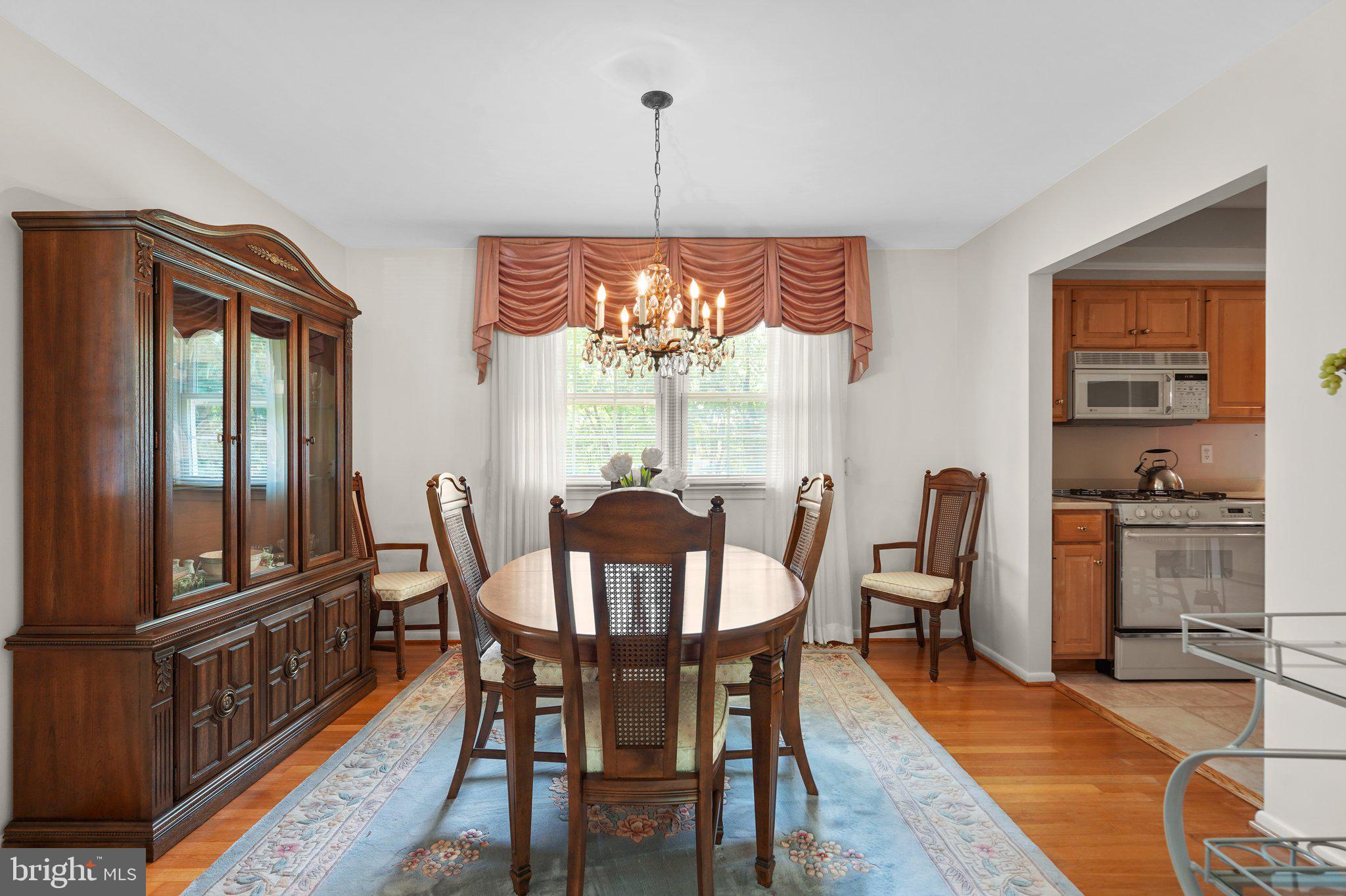 19413 Olney Mill Road Olney, MD 20832 - Photo 7 of 34