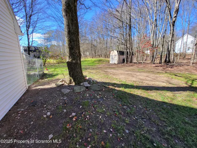 $439,000 | 206 Bear Brook Acres Drive, Moscow, PA 18444