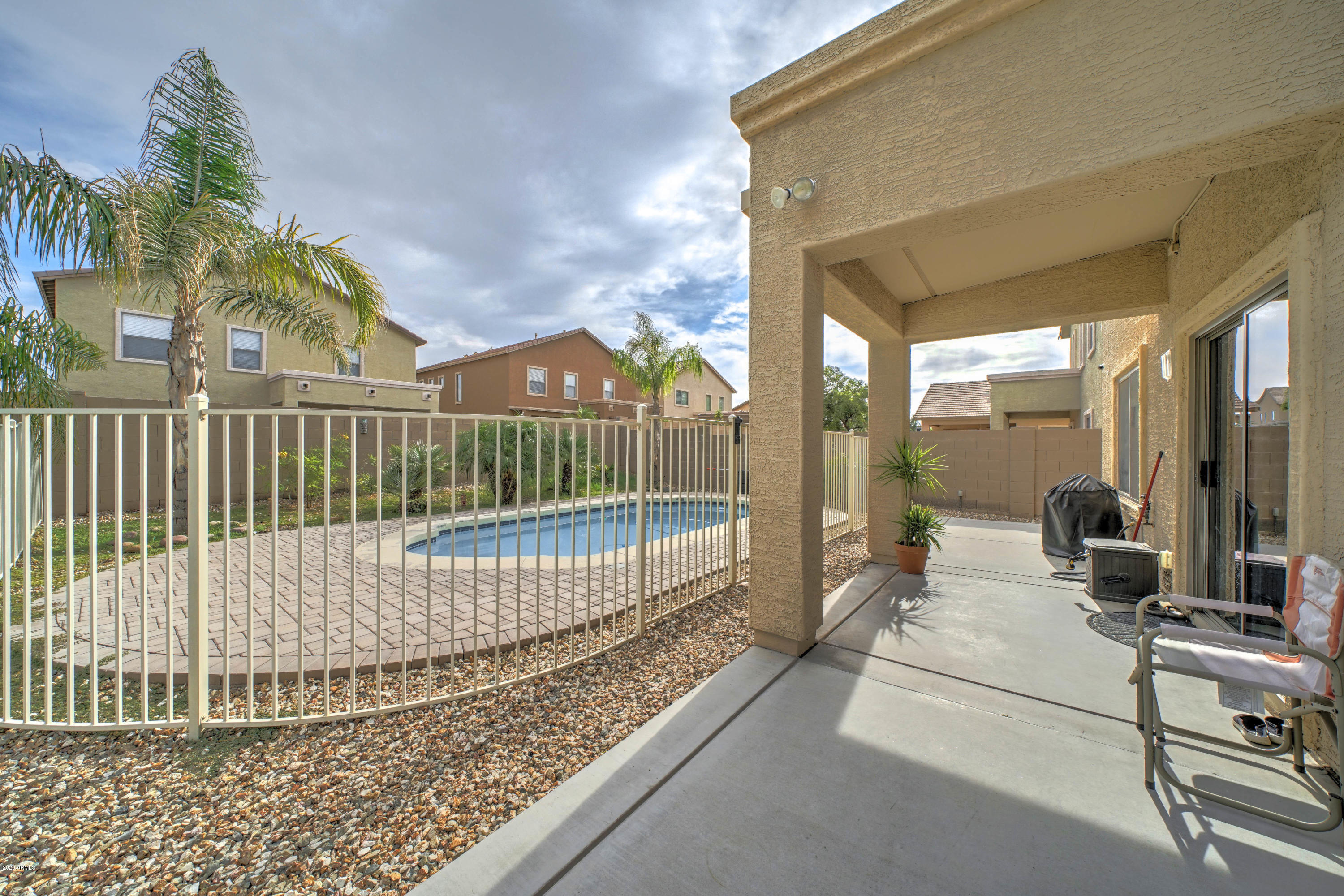 10036 West Bloch Road Tolleson, AZ 85353 - Photo 25 of 30 Backyard