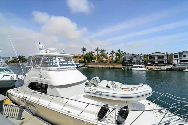 a close view of sink