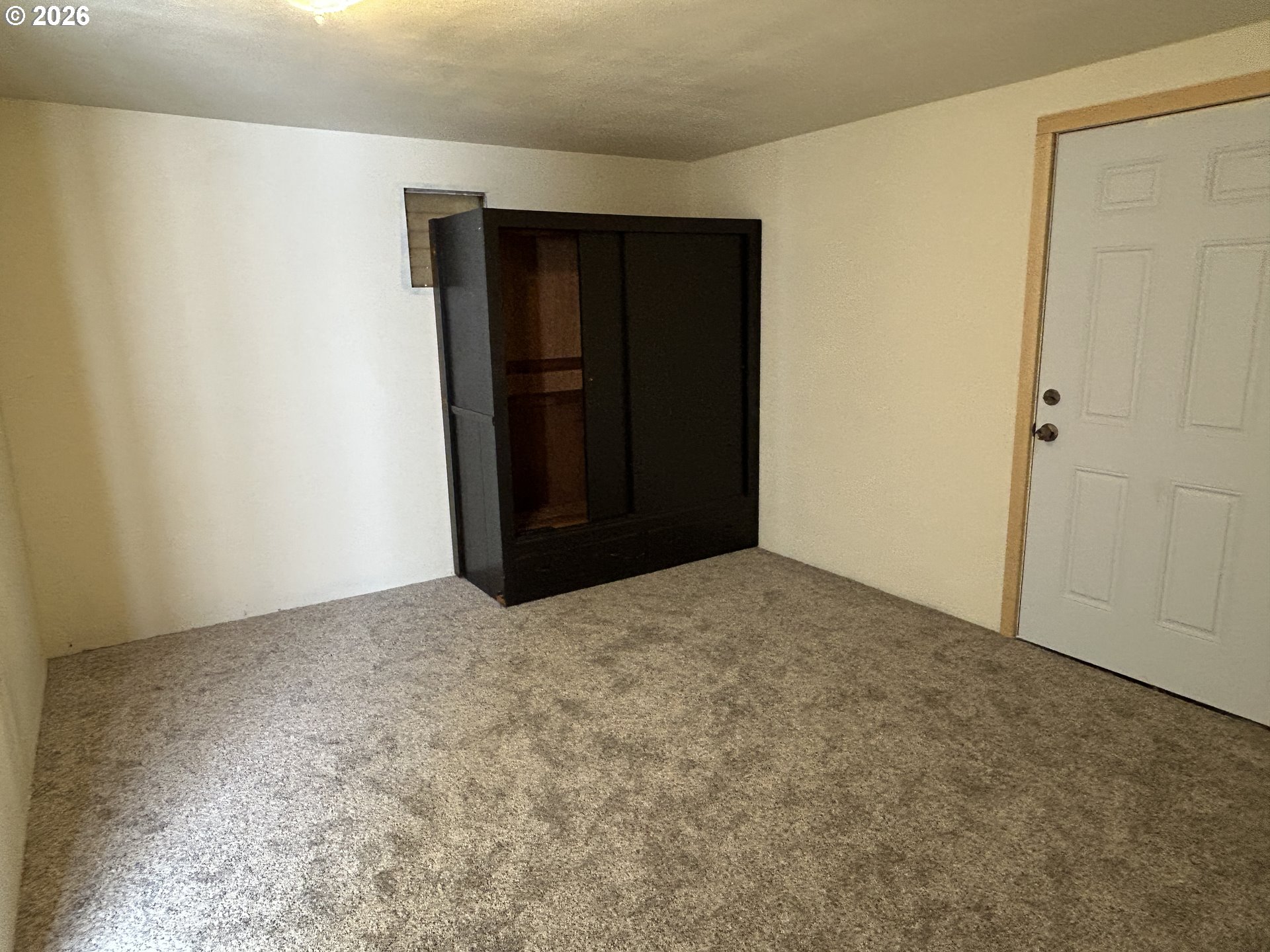 1549 Old Town Loop Road Oakland, OR 97462 - Photo 17 of 29 Bedroom