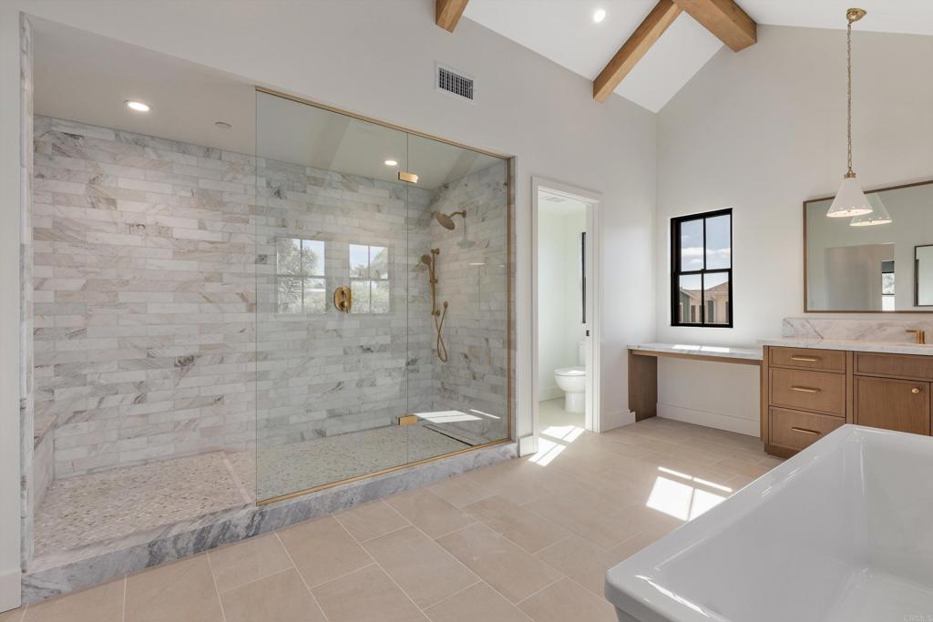 772 Conestoga Court Encinitas, CA 92024 - Photo 10 of 12 Primary Bath