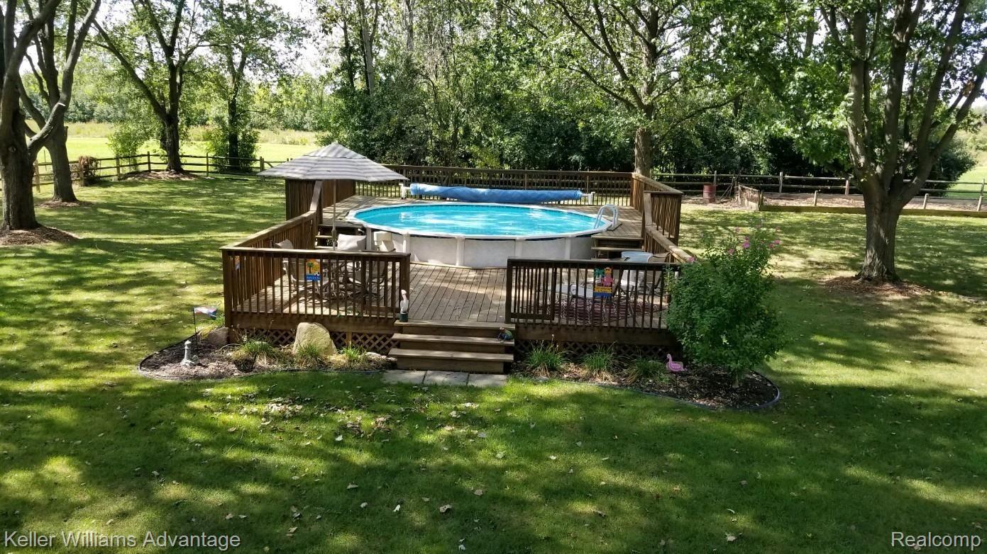 29260 Olmstead Road Flat Rock, MI 48134 - Photo 22 of 30 Pool view 2