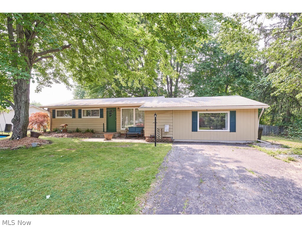 8162 Priem Road Strongsville, OH 44149 - Photo 1 of 19