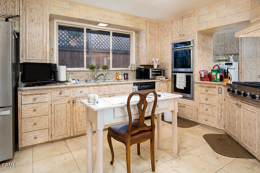 1155 Arden Road Pasadena, CA 91106 - Photo 10 of 40 1155 Arden Rd 010-mls