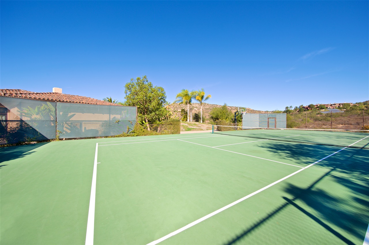 18655 Old Coach Drive Poway, CA 92064 - Photo 5 of 25