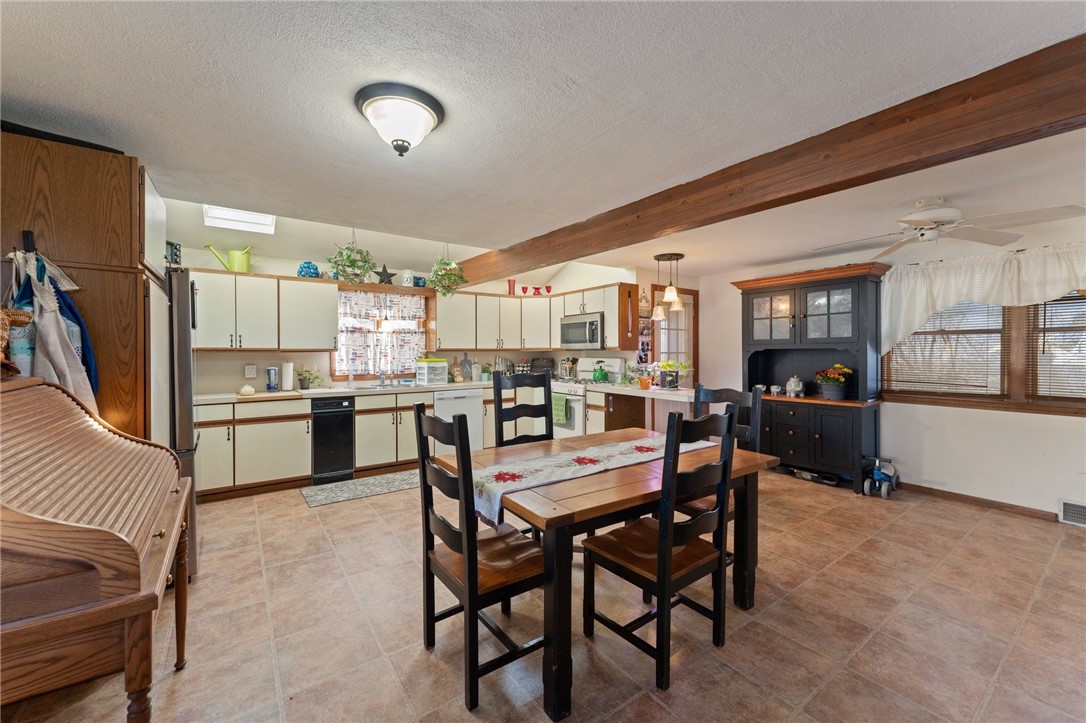 60 Welles Street Woonsocket, RI 02895 - Photo 14 of 36