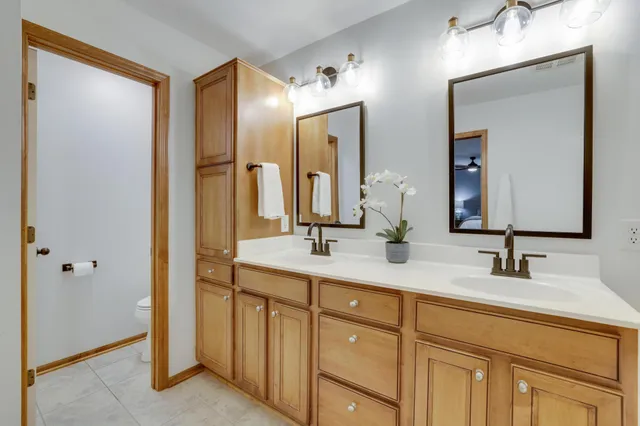 $3,600 | 645 Ramsey Circle, Carver, MN 55315