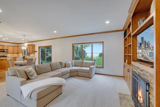 $3,600 | 645 Ramsey Circle, Carver, MN 55315