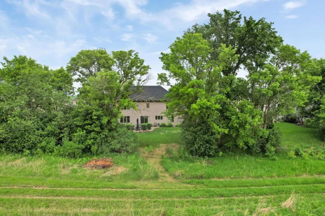 $3,600 | 645 Ramsey Circle, Carver, MN 55315