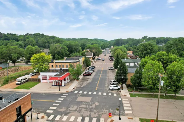 $3,600 | 645 Ramsey Circle, Carver, MN 55315