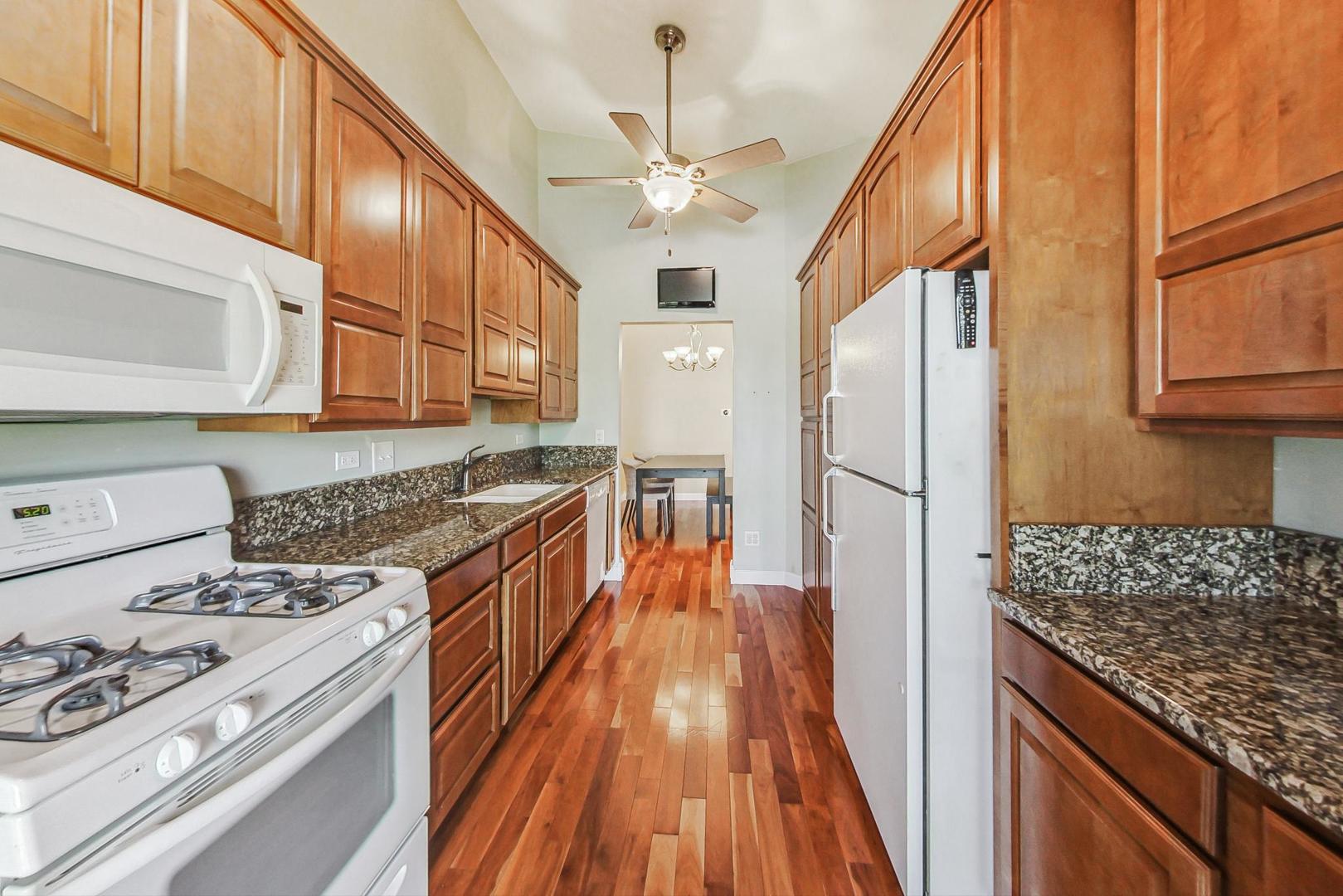 2319 Olde Mill Road Plainfield, IL 60586 - Photo 13 of 36