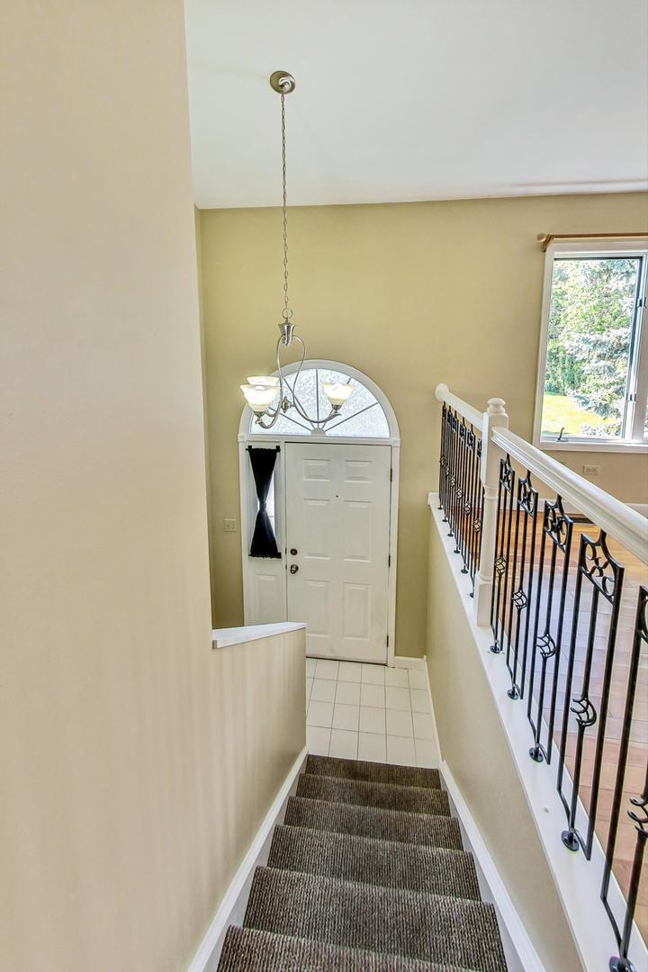 2319 Olde Mill Road Plainfield, IL 60586 - Photo 4 of 36