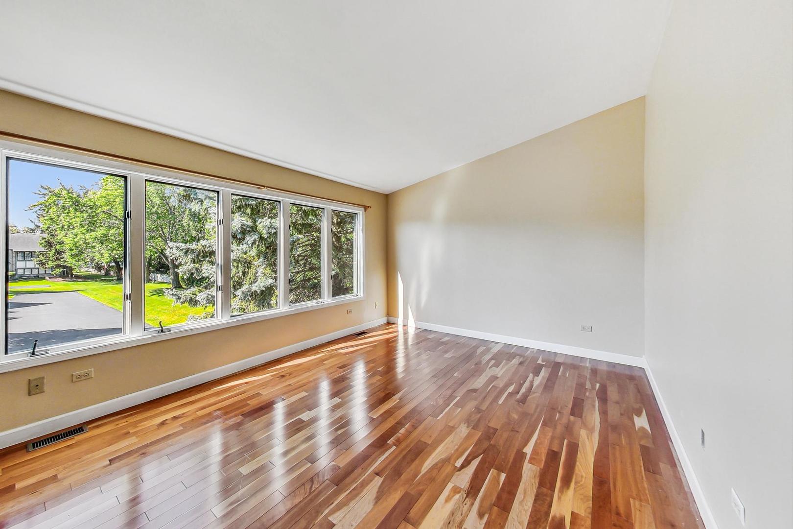 2319 Olde Mill Road Plainfield, IL 60586 - Photo 5 of 36