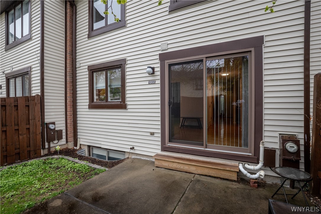 1202 Charlesgate Circle Amherst, NY 14051 - Photo 7 of 35