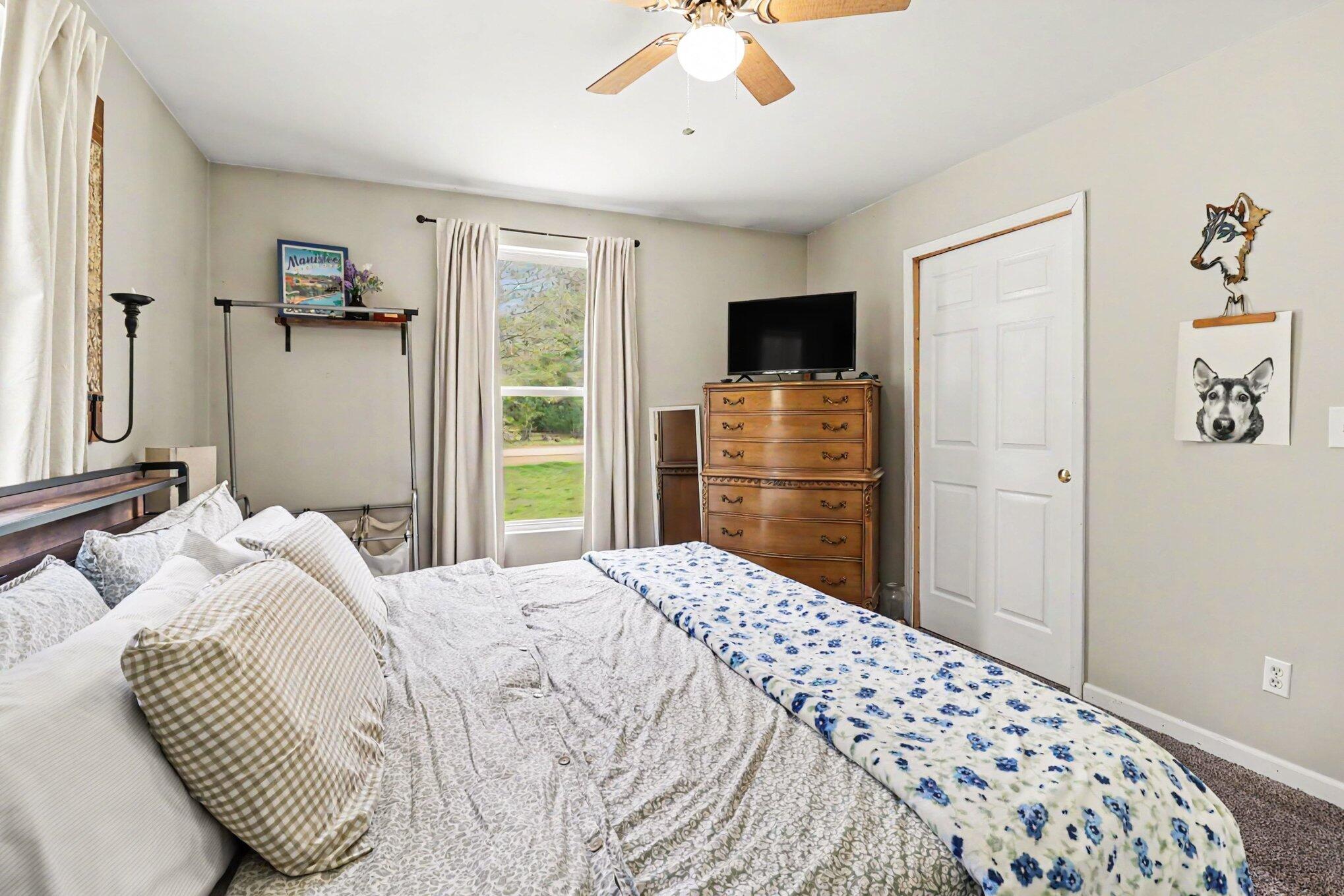 734 Skocelas Road North Manistee, MI 49660 - Photo 14 of 29 013_file_8088