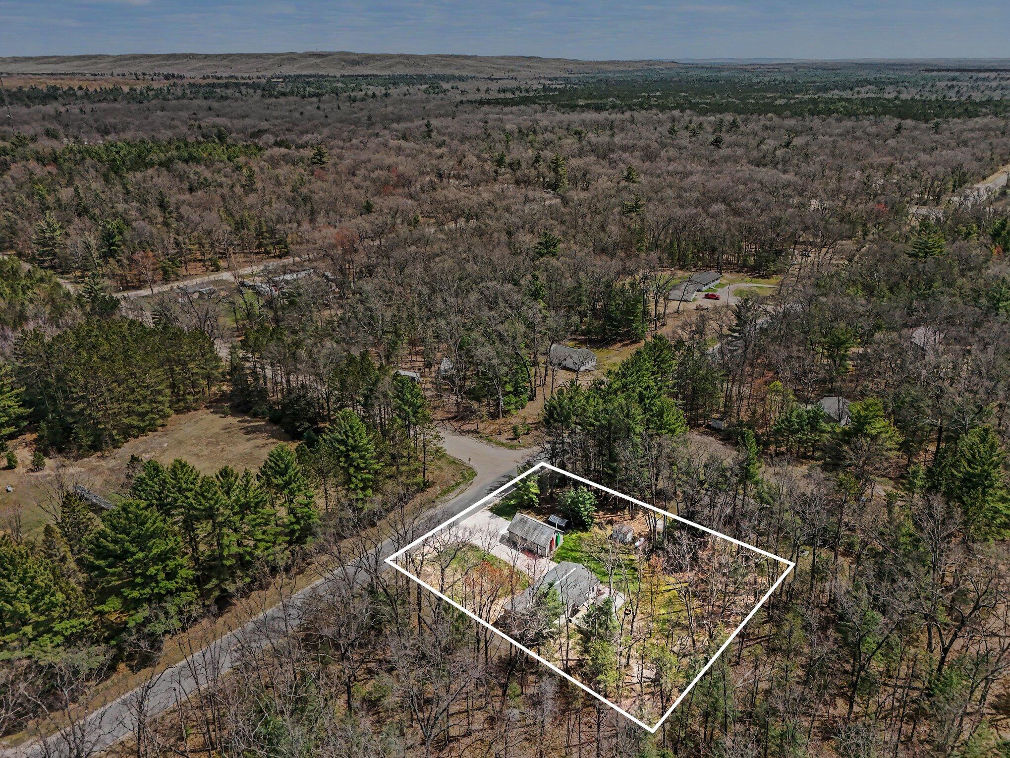 734 Skocelas Road North Manistee, MI 49660 - Photo 27 of 29 027_file_9143