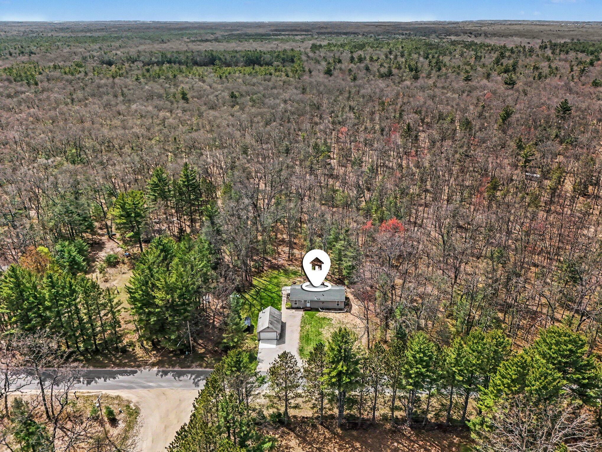 734 Skocelas Road North Manistee, MI 49660 - Photo 28 of 29 028_file_7127