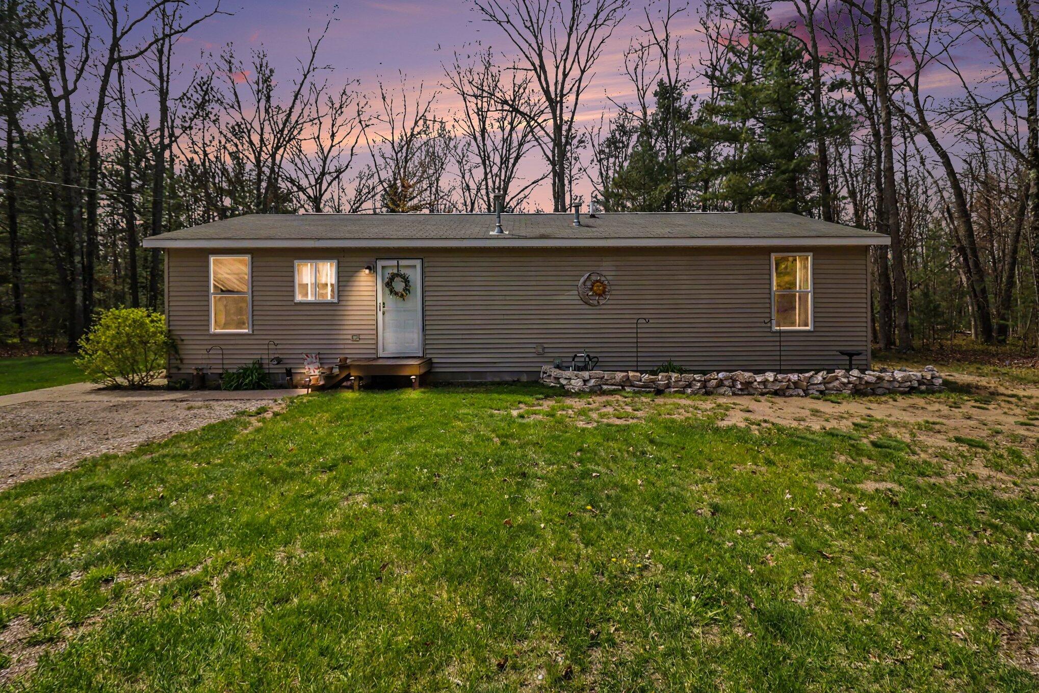 734 Skocelas Road North Manistee, MI 49660 - Photo 3 of 29 001_file_8756