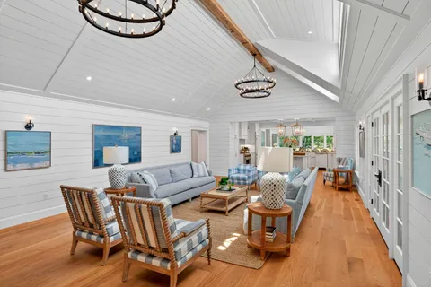 $9,495,000 | 29 Slough Cove Road, Edgartown, MA 02539
