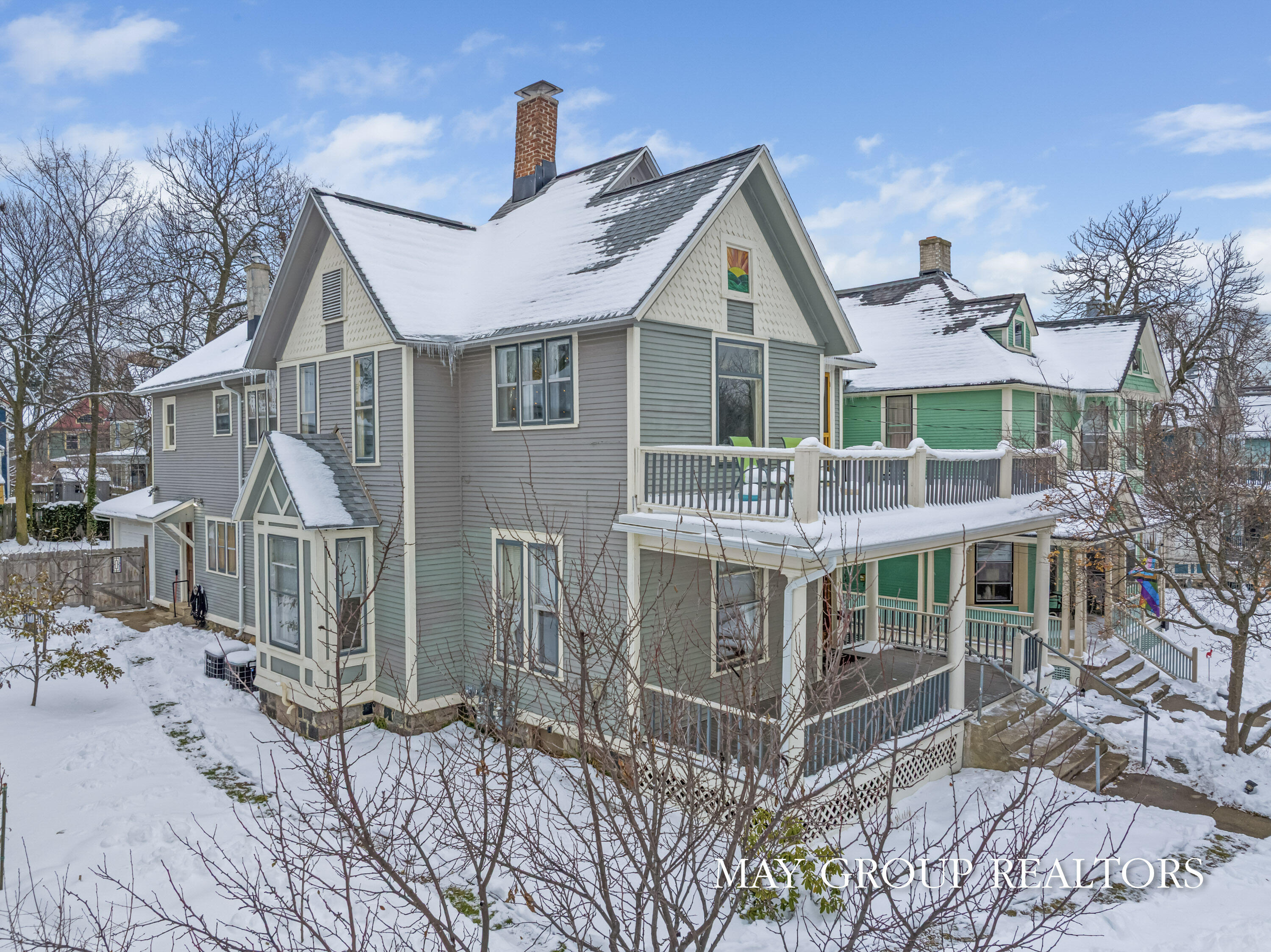 321 Henry Avenue Southeast Grand Rapids, MI 49503 - Photo 2 of 68 Front View