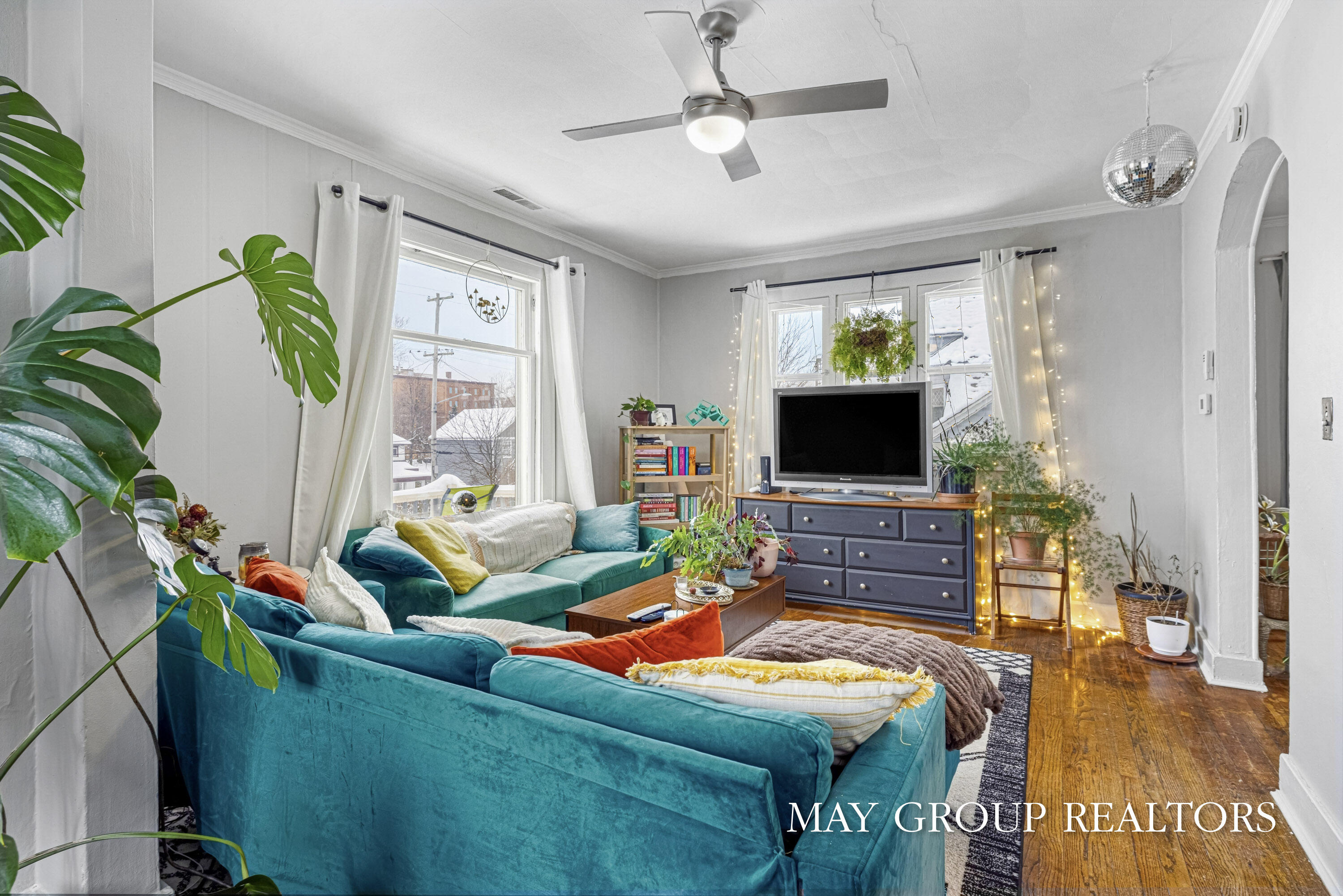 321 Henry Avenue Southeast Grand Rapids, MI 49503 - Photo 37 of 68 Upper Unit