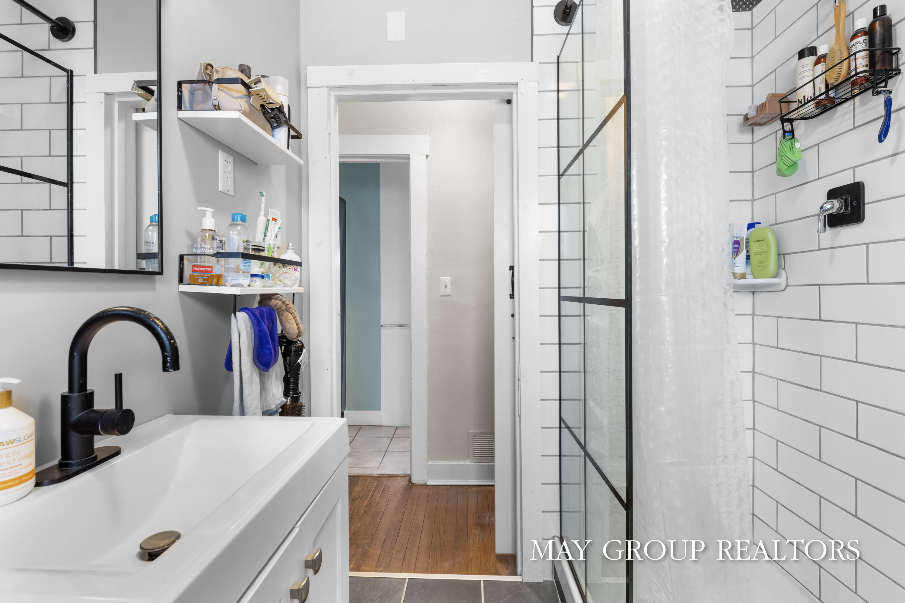 321 Henry Avenue Southeast Grand Rapids, MI 49503 - Photo 46 of 68 Upper Unit