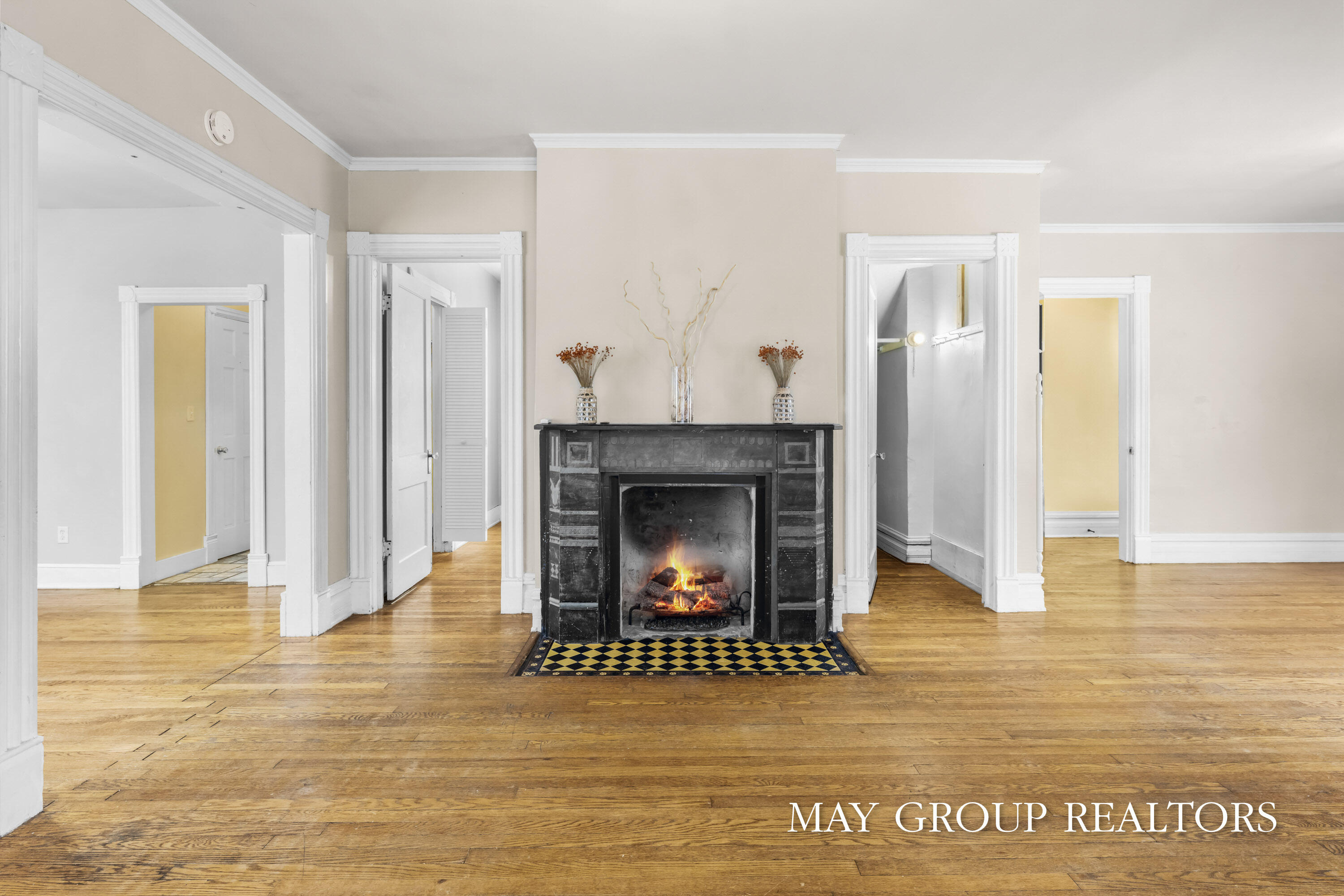 321 Henry Avenue Southeast Grand Rapids, MI 49503 - Photo 5 of 68 Lower Unit