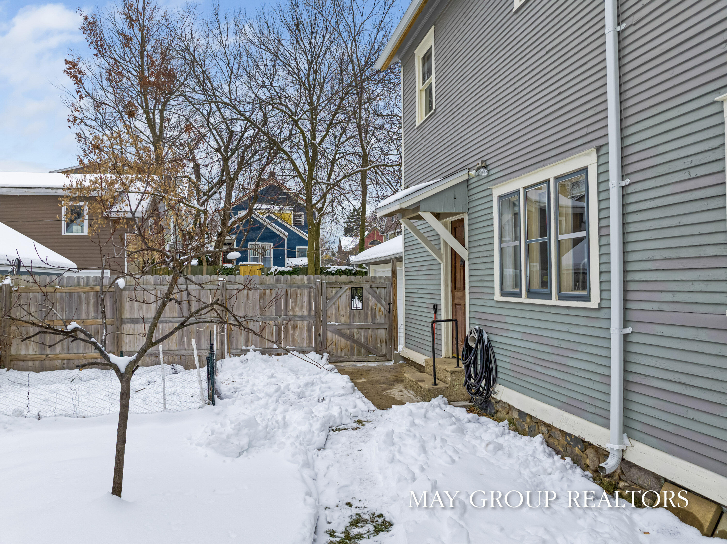 321 Henry Avenue Southeast Grand Rapids, MI 49503 - Photo 60 of 68 Back Entrance