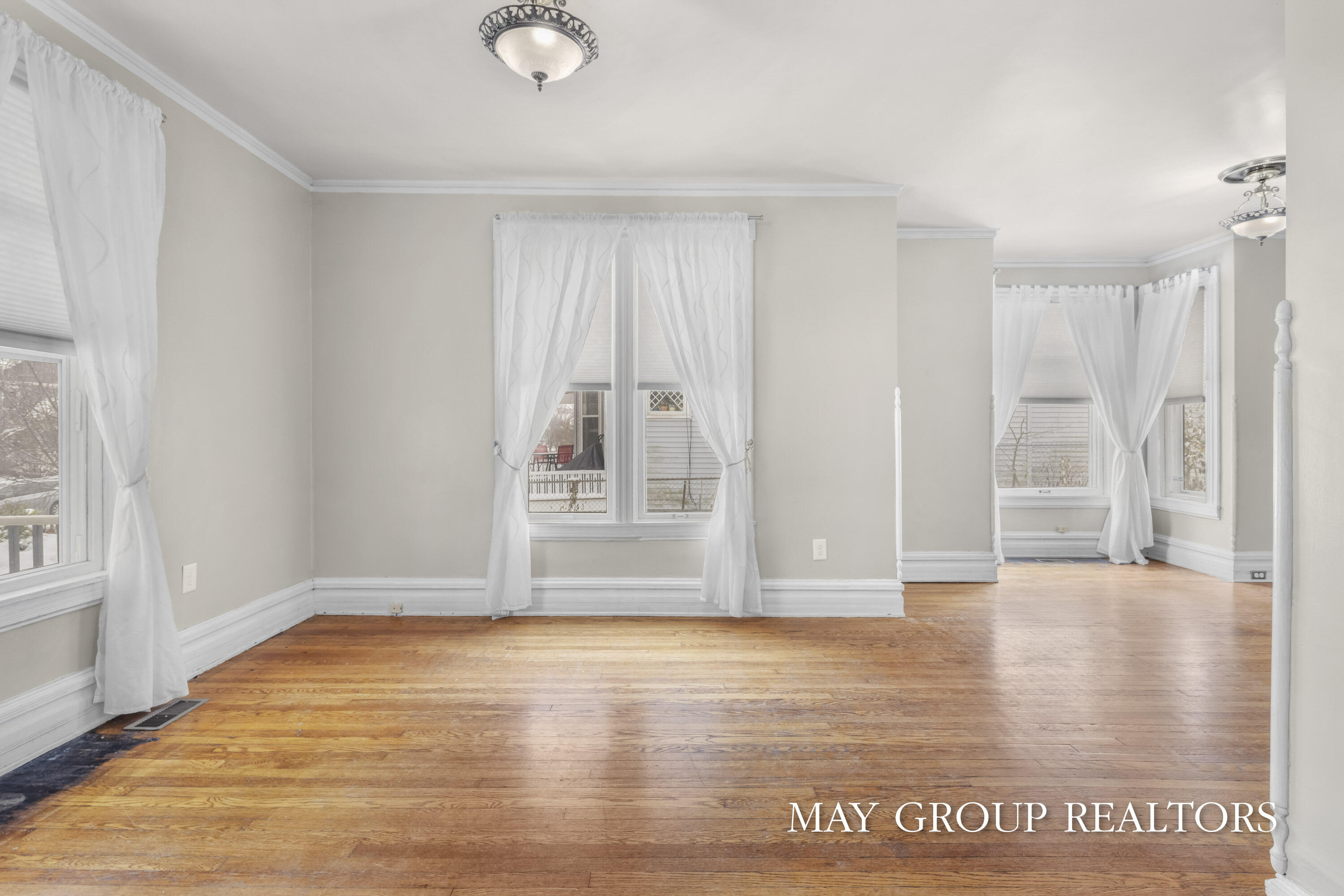 321 Henry Avenue Southeast Grand Rapids, MI 49503 - Photo 7 of 68 Lower Unit