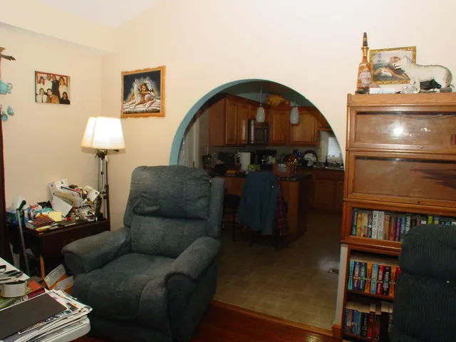 $189,900 | 348-350 Lakeview Road, Glenburn, ME 04401