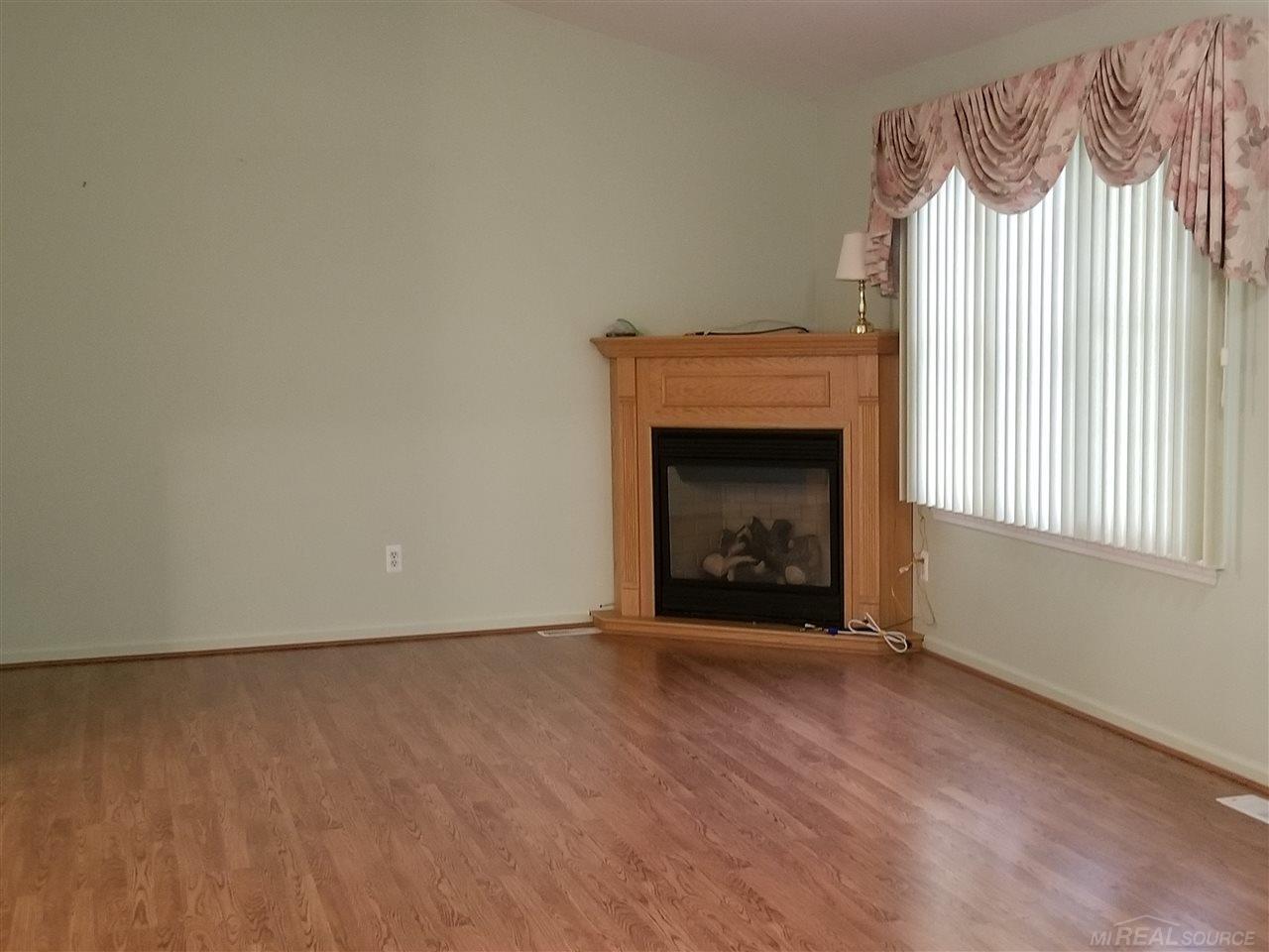 5701 Babcock Road Lexington, MI 48450 - Photo 10 of 39 50018382-9.JPG