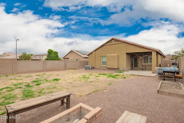 $378,999 | 21686 West Hess Avenue, Buckeye, AZ 85326