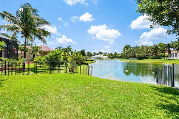 $20,000 | 3201 East Stonebrook Circle, Davie, FL 33330