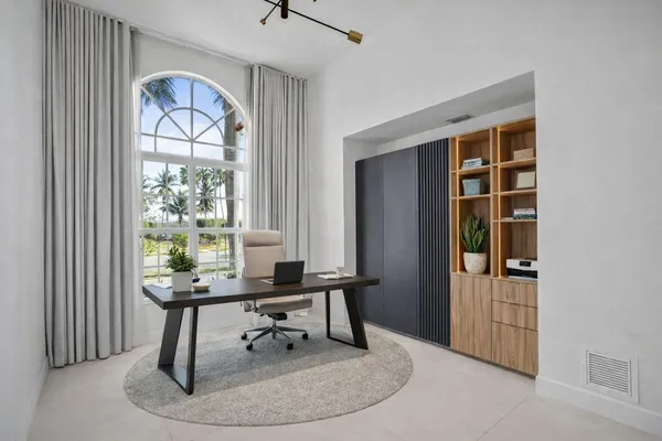 a view of walk in closet