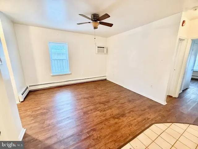 $1,400 | 205 Mill Street, Bristol, PA 19007