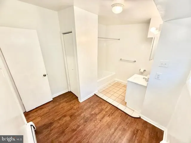 $1,400 | 205 Mill Street, Bristol, PA 19007