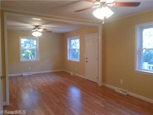 5582 Ridge Road Seagrove, NC 27341 - Photo 2 of 8 Living Room.