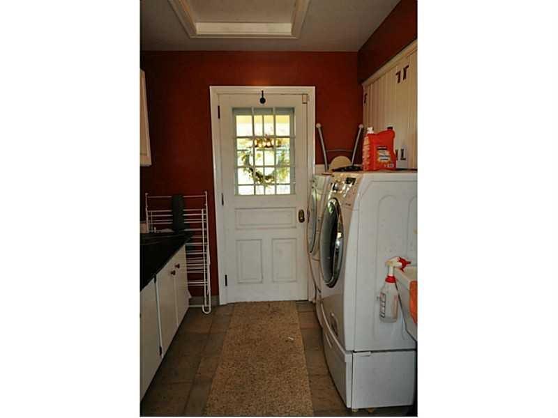 226 Brownsdale Road Butler, PA 16002 - Photo 10 of 18