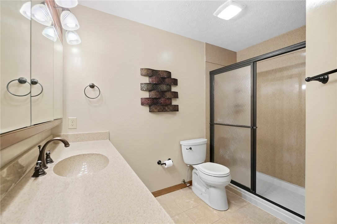 9625 Clearcreek Franklin Road Springboro, OH 45342 - Photo 32 of 85 Gallery Image 32