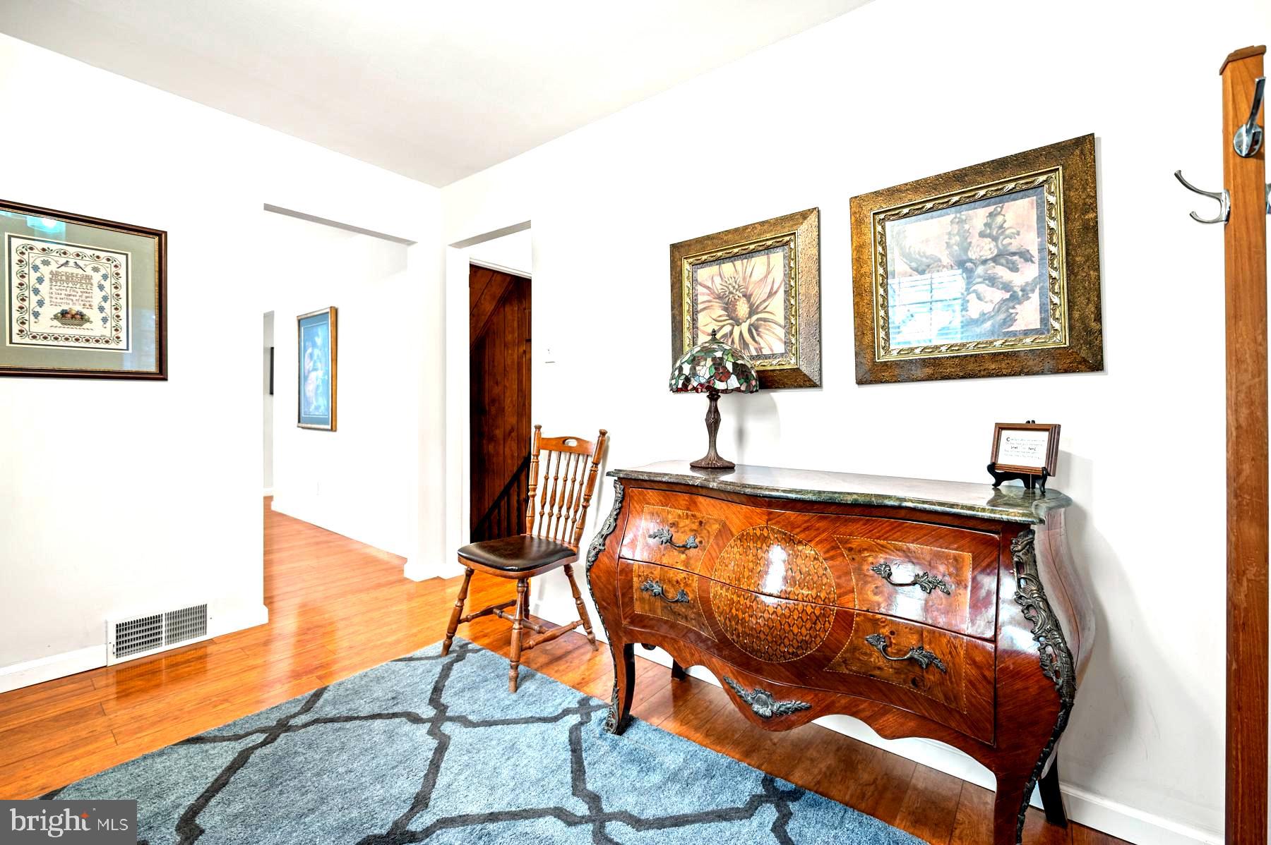 221 Golf Hills Road Havertown, PA 19083 - Photo 14 of 35